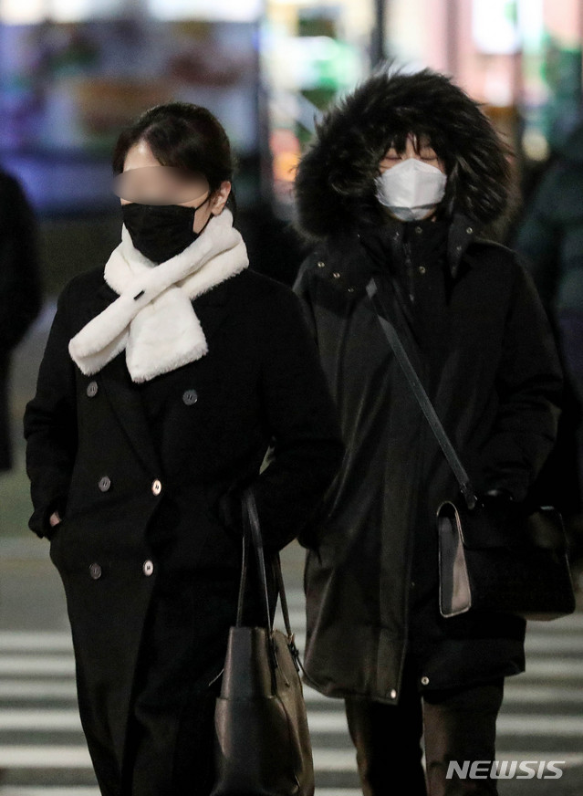 찬바람에 기온 뚝…전국에 눈 또는 비