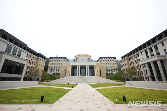 [부산=뉴시스] 부산 금정구 부산외국어대학교. (사진=부산외대 제공)