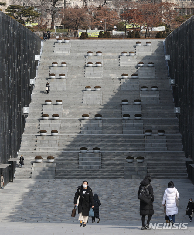 [서울=뉴시스] 조수정 기자 = 지난 4일 서울 서대문구 이화여자대학교 풍경. 2020.02.04. chocrystal@newsis.com