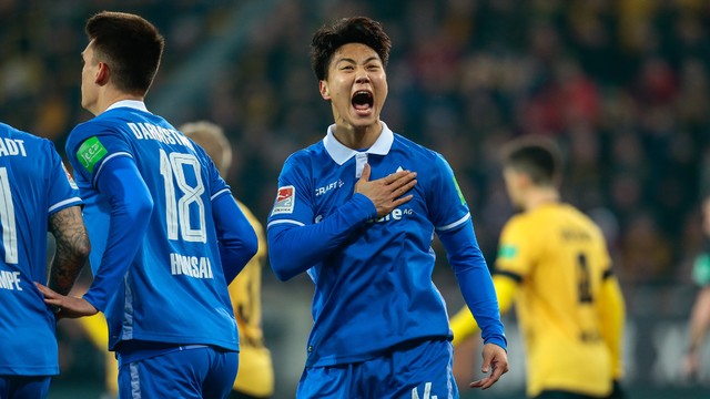 [서울=뉴시스]다름슈타트 백승호(오른쪽).(사진=다름슈타트 트위터)