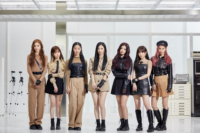 [서울=뉴시스] 체리블렛 (사진 = FNC엔터테인먼트 제공) 2020.02.11 realpaper7@newsis.com 