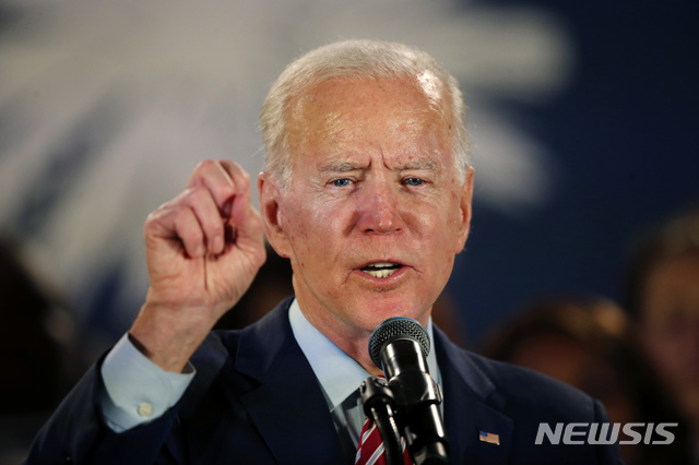 바이든 "트럼프 행정부, 전문가 말 좀 들어라"