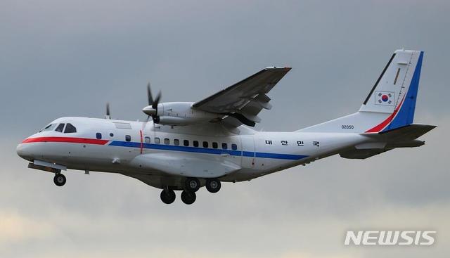 [세종=뉴시스]대통령 전용기인 공군 3호기 모습. (사진=중앙사고수습본부 제공) 2020.02.17. photo@newsis.com 