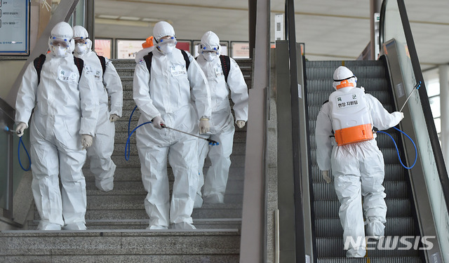 천안 확진자, 3일간 청주서 활동…기준 미달로 업소통보 안 돼(종합)