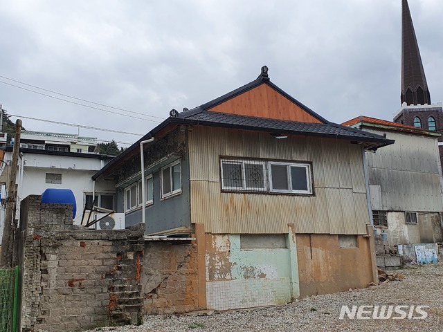 [창원=뉴시스] 통영 근대역사문화공간에 포함된 중앙동 근대주택.(사진=경남도 제공) 202003.09.  photo@newsis.com