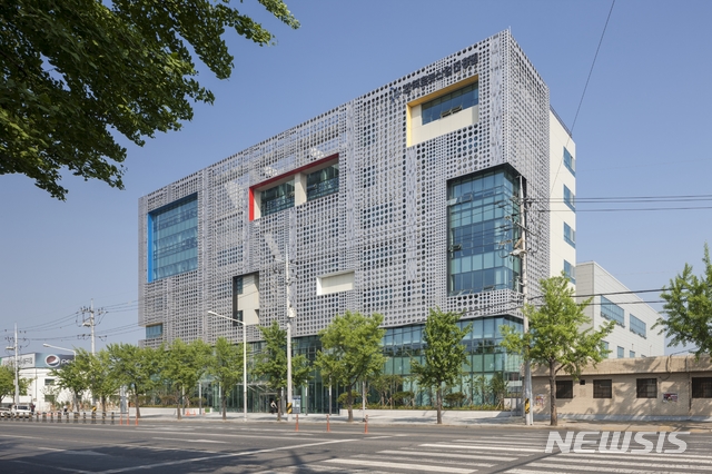 [서울=뉴시스]대구광역시 북구에 위치한 한국로봇산업진흥원 전경. (사진=한국로봇산업진흥원 제공)