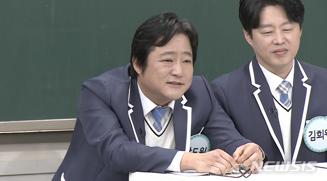 [서울=뉴시스] JTBC 예능 프로그램 '아는 형님'에 출연한 영화 배우 곽도원(왼쪽)과 김희원 (사진=JTBC 제공) 2020.03.20. photo@newsis.com