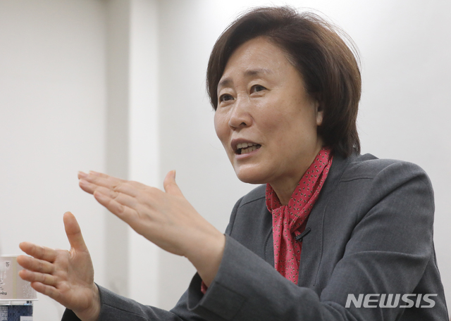 [서울=뉴시스]뉴시스와 인터뷰를 하는 윤주경 국민의힘 의원의 모습. 2020.04.07. (사진=뉴시스DB)