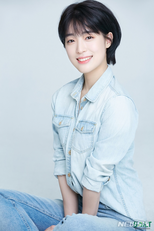 [서울=뉴시스]배우 최성은(사진=솔트 엔터테인먼트 제공)2020.04.09 photo@newsis.com