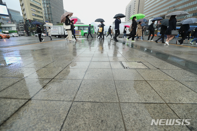 내일 '3·1절' 전국 눈 또는 비…비교적 포근