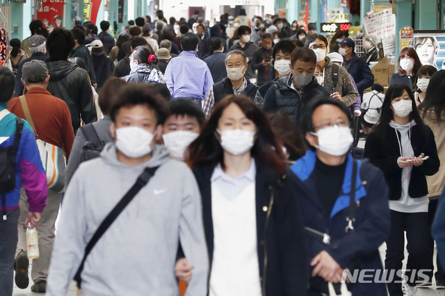"일본 의료기관 통한 코로나19 감염자 1000명 넘은듯" NHK