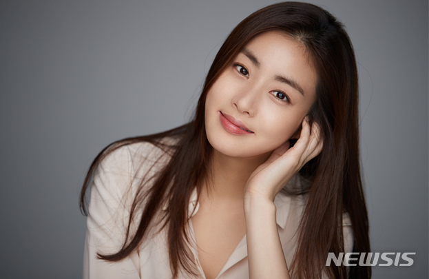 [서울=뉴시스] 배우 강소라. (사진=플럼에이앤씨 제공) 2020.04.27. photo@newsis.com