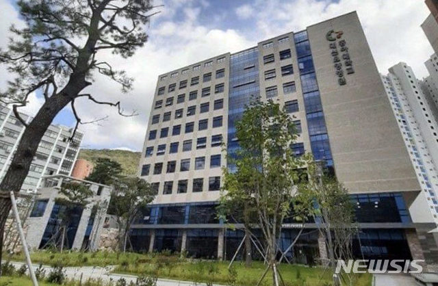 [부산=뉴시스] 개원 1주년을 맞은 동아대대신요양병원. (사진=동아대대신요양병원 제공)