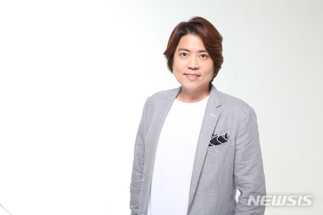 [서울=뉴시스] 가수 고재근 (사진 = KG컴퍼니 제공) 2020.04.30. photo@newsis.com