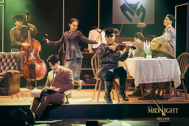 [서울=뉴시스] 뮤지컬 '미드나잇 액터뮤지션'. 2020.05.04. (사진 = 모먼트메이커 제공) photo@newsis.com 