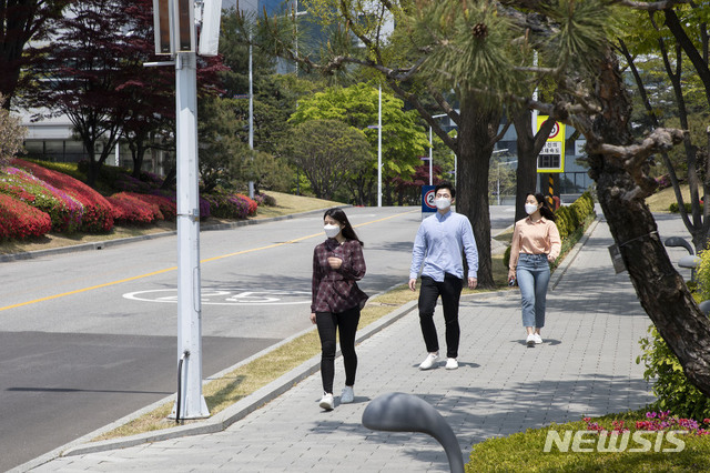 [서울=뉴시스] 2020.05.07.(사진=삼성반도체이야기 홈페이지)