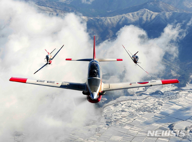 [서울=뉴시스] KT-1. 2020.05.08. (사진=공군 누리집 제공)