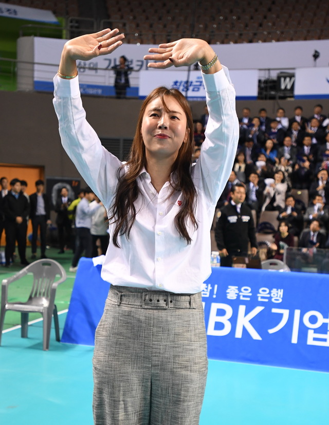 [서울=뉴시스]IBK기업은행 코치로 선임된 김사니.(사진=한국배구연맹 제공)