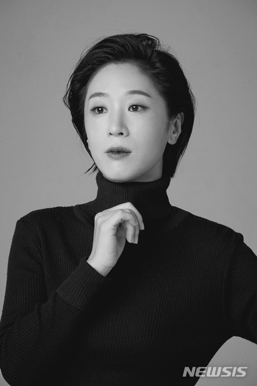 [서울=뉴시스]배우 백지원(사진=이끌엔터테인먼트 제공)2020.05.13 photo@newsis.com