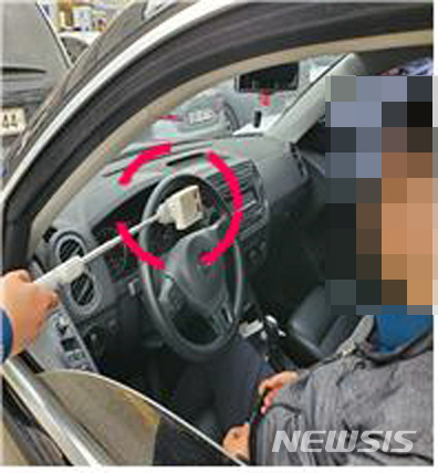 [부산=뉴시스] 부산경찰청은 신종 코로나바이러스 감염증(코로나19) 확산 우려로 중단된 일제 검문식 음주단속을 18일부터 다시 실시한다고 밝혔다. (사진=부산경찰청 제공) 