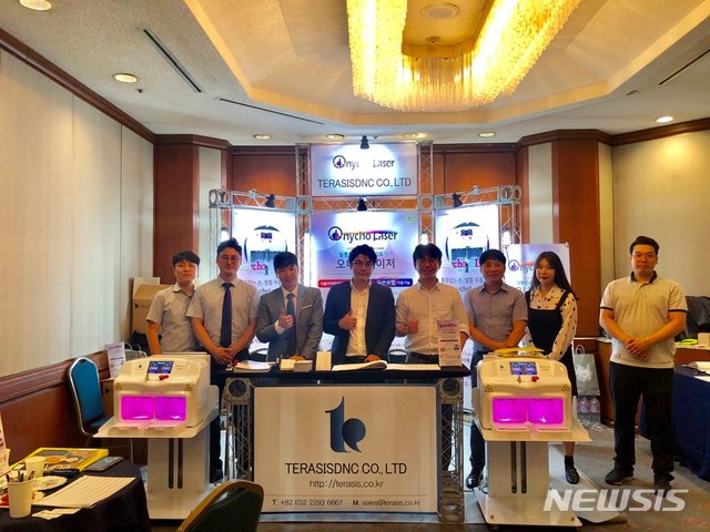 [서울=뉴시스] 이동채 대표는 뉴시스와의 인터뷰에서 ""재무회계 문제가 불거지자 직원들이 배신을 했고, 회사는 정체돼 있었다. 당시엔 아무것도 하기가 싫었다. 지겹다는 생각만 들었다."고 말했다. 