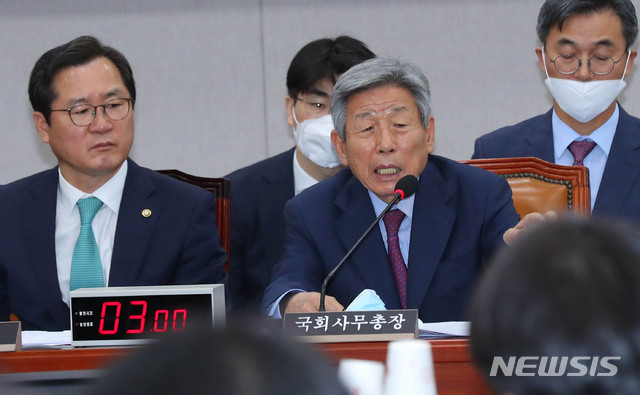 [서울=뉴시스] 장세영 기자 = 유인태 전 국회사무총장. 2020.05.20. photothink@newsis.com