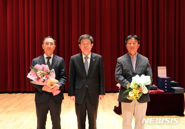 정부포상 수여 (사진=금오공대 제공)