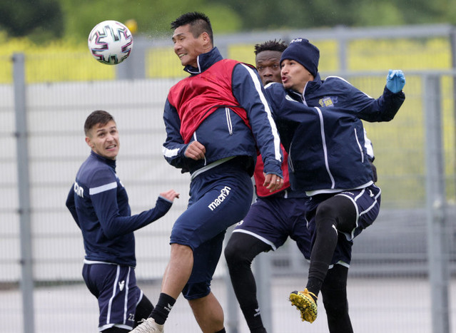 [서울=뉴시스] 오스트리아 리그에서 뛰는 박광룡. (캡처=장크트푈텐 홈페이지)