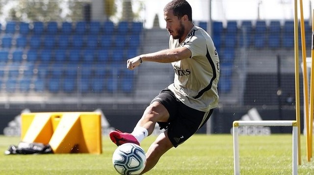 [서울=뉴시스] 스페인 명문 레알 마드리드 공격수 에당 아자르가 부상에서 돌아왔다. (캡처=스페인 마르카)