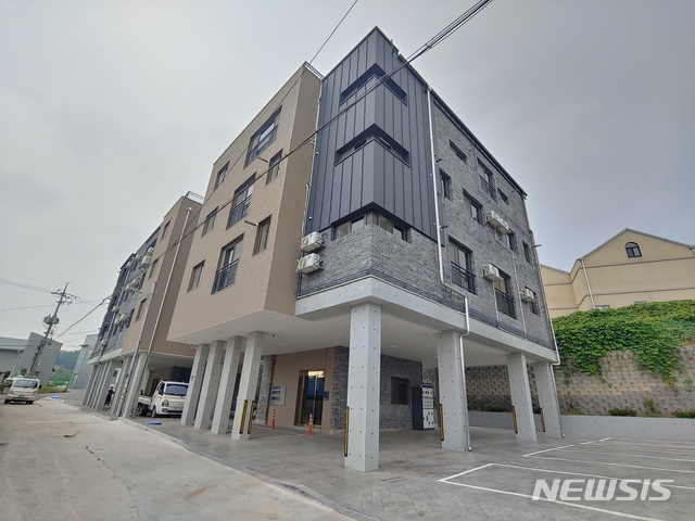 [전주=뉴시스] 한훈 기자 = 전북 전주시는 26일부터 30일까지 무주택 청년 가구의 주거안정을 돕기 위해 시세의 30% 수준으로 거주할 수 있는 청년 매입임대주택의 입주자를 모집한다고 15일 밝혔다.(사진=전주시 제공).2020.06.15. photo@newsis.com 