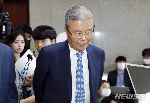 [서울=뉴시스] 최동준 기자 = 김종인 미래통합당 비상대책위원장. 2020.06.15. photocdj@newsis.com