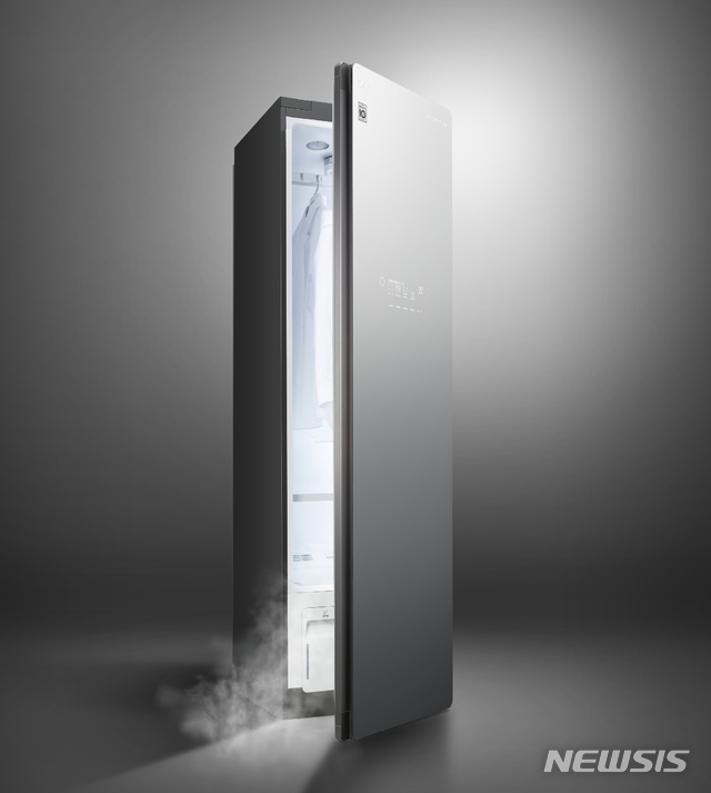 [서울=뉴시스] LG 트롬 스타일러 (제공=LG전자)