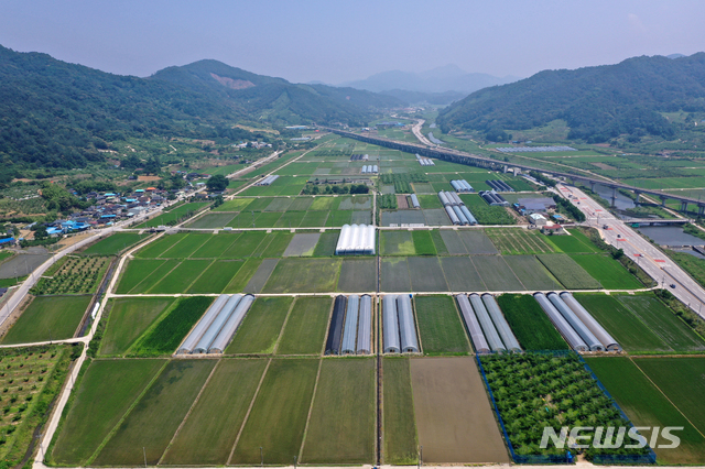 [임실=뉴시스] 하늘에서 바라본 농지 모습.