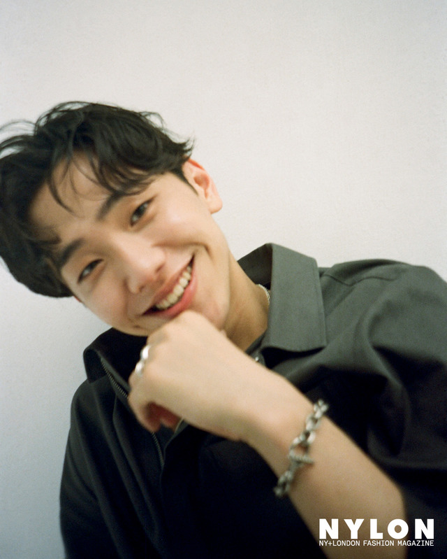 [서울=뉴시스] 배우 남윤수 (사진 = 패션매거진 나일론) 2020.06.23. photo@newsis.com