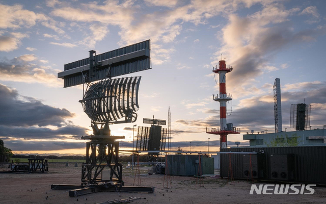 [서울=뉴시스] 항공관제레이더. 2020.06.27. (사진=방위사업청 제공)