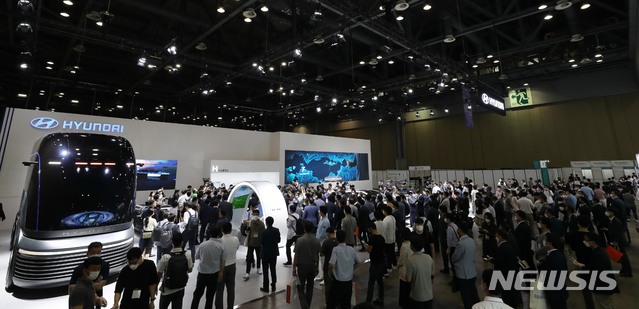 [고양=뉴시스]홍효식 기자 = 2020년 7월1일 경기 고양시 킨텍스에서 2020 수소모빌리티+쇼가 진행되고 있다.(자료사진) 2020.07.01. photo@newsis.com
