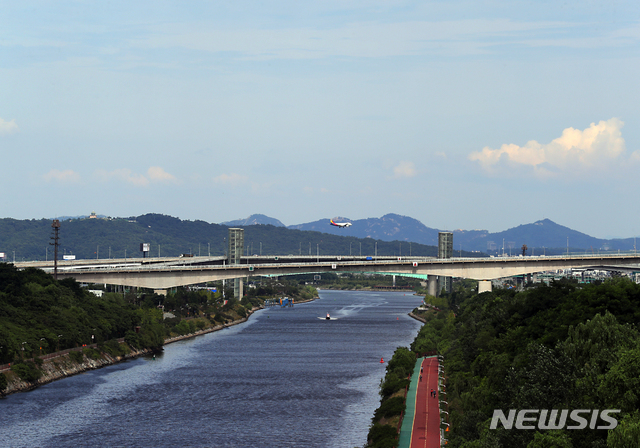 [인천=뉴시스] 경인아라뱃길. (사진=뉴시스DB) photo@newsis.com *사진은 기사와 직접 관련 없음