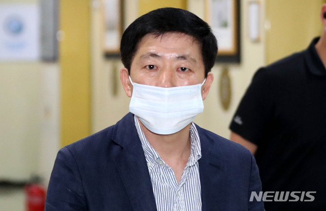 [서울=뉴시스]추상철 기자 = 박상학 자유북한운동연합 대표가 지난 7월6일 오후 서울 중구 프레스센터에서 외신을 대상으로 한 기자회견에 참석하고 있다. 2020.07.06. scchoo@newsis.com