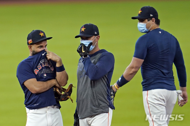 [휴스턴=AP/뉴시스] 메이저리그(MLB) 휴스턴 애스트로스 선수단. 2020.07.15
