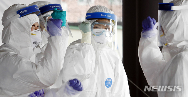韓 코로나19 방역 '모범국가'…OECD 국가 중 1위