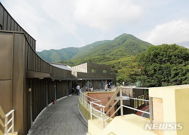 [창원=뉴시스] 경남 의령 신전권역센터.(사진=경남도 제공)