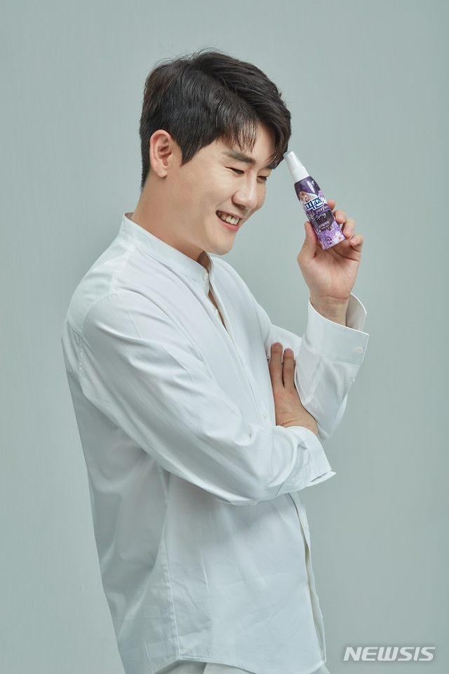 피죤, '찐이야'...'영탁' 모델 광고 론칭