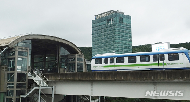 [용인=뉴시스] 경기 용인시 경전철 시청·용인대역 모습. (사진 = 뉴시스 DB) 2025.07.16. photo@newsis.com