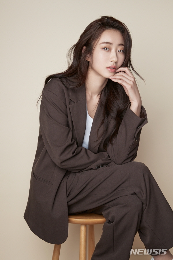 [서울=뉴시스] 그룹 '나인뮤지스' 출신 박경리 (사진=YNK엔터테인먼트 제공) 2020.07.30. photo@newsis.com