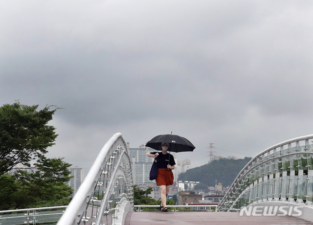 인천 대체로 흐리고 아침까지 빗방울…예상 강수량 1mm 내외