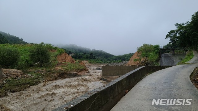 이천 산양저수지 