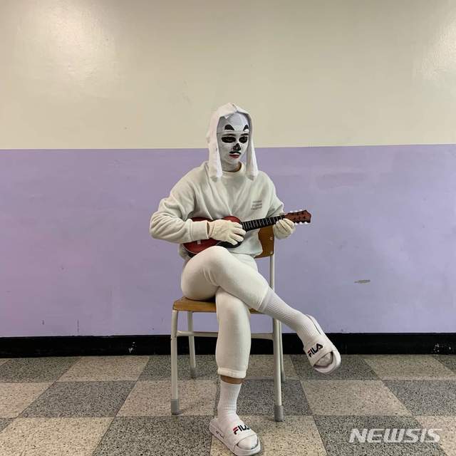 '모동숲' 나비보벳따우. (사진 출처=페이스북 '의정부고등학교 학생자치회' 페이지)