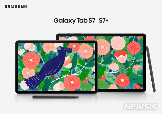 [서울=뉴시스]&nbsp;&nbsp; 삼성전자가 5일 온라인을 통한 '삼성 갤럭시 언팩 2020' 행사를 열고 프리미엄 태블릿 '갤럭시 탭 S7'과 '갤럭시 탭S7+'를 공개했다. 갤럭시 탭 S7과 갤럭시 탭S7+ 각각 11형과 12.4형 디스플레이를 채택해 더 확장된 화면을 선보인다. 국내에서는 18일부터 사전 판매를 진행하고, 다음 달 3일 공식 출시한다. 2020.08.05.(사진=삼성전자 제공) 