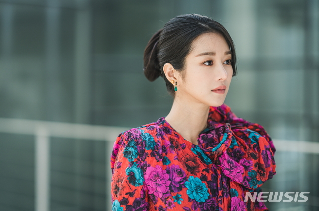 [서울=뉴시스] tvN 토일드라마 '사이코지만 괜찮아' 스틸컷. (사진 = tvN '사이코지만 괜찮아') photo@newsis.com 