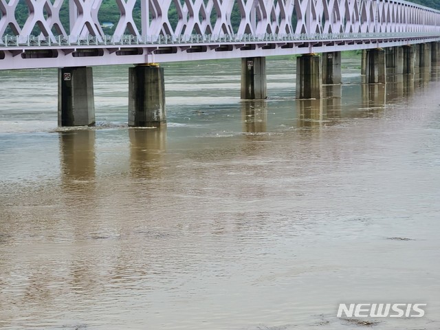 [밀양=뉴시스] 낙동강 밀양시 삼랑진교 전경. (사진=뉴시스 DB) photo@newsis.com
